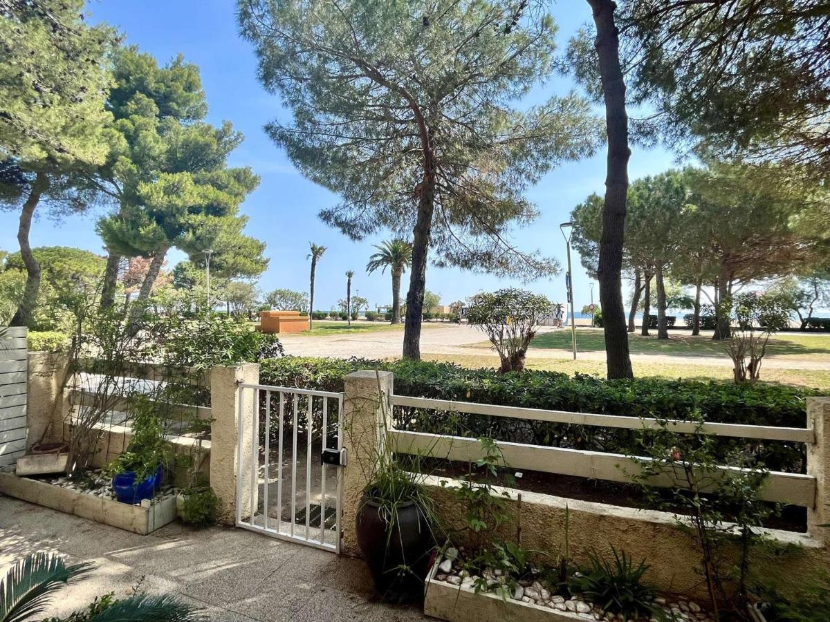 Studio Cabine Avec Terrasse 4 Pers, Acces Direct Plage, Tv, Animaux Admis - Argeles-Sur-Mer - Fr-1-225-798 Dış mekan fotoğraf